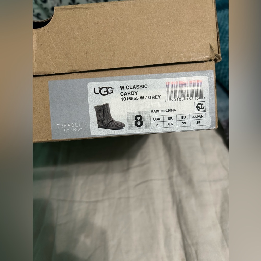 Ugg Size 8 Cardy Uggs